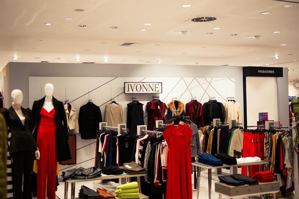 Libérez votre pouvoir émotionnel : stratégies de visualisation sur mesure pour les femmes