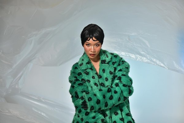 Explorez les méthodes puissantes d"acupression pour soulager naturellement les douleurs menstruelles